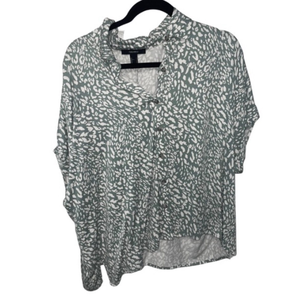 Forever 21 button up oversized shirt
